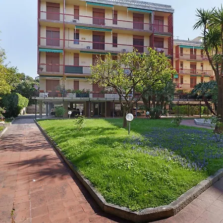 Casa Nene - Freeparking Center * Diano Marina