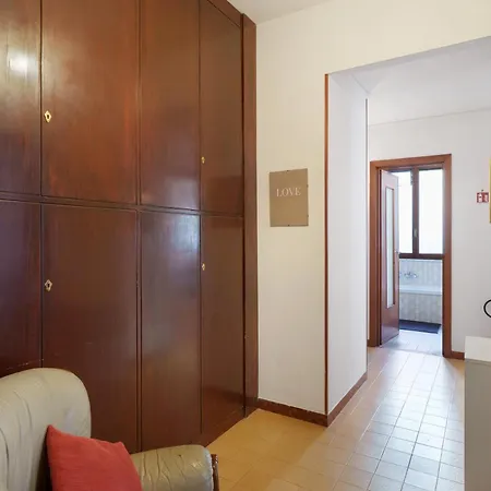 Casa Nene - Freeparking Center شقة