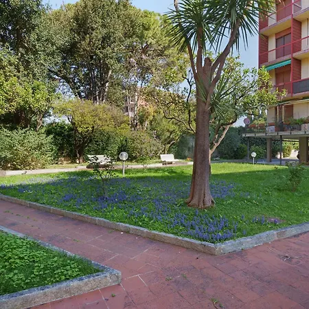 Casa Nene - Freeparking Center شقة دْيانو مارينا